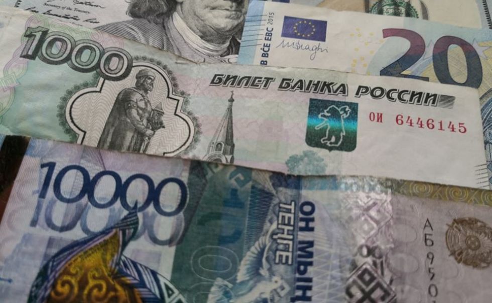 Казахстан денонсирует соглашение по рублю: что это значит ...
