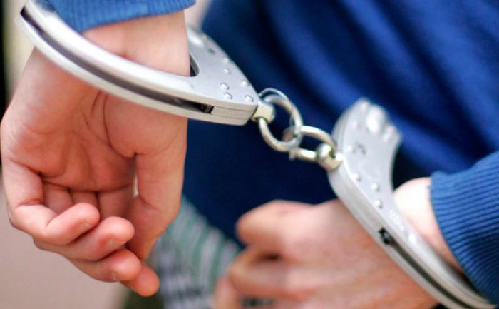 В Шымкенте известного тамаду задержали по подозрению в хранении наркотиков