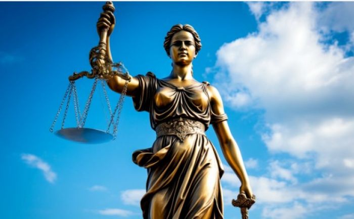 В Актобе суд вернул 25 млн тенге матери с инвалидностью и детям