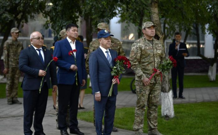 В Уральске открыта Аллея спасателей