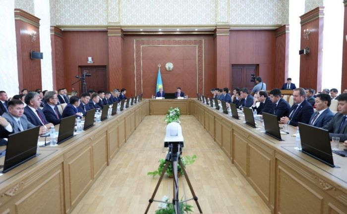 Канат Бозумбаев поручил регионам ускорить переход к цифровому учёту ресурсов