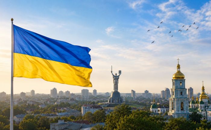 Украина: политическая лаборатория и цена несостоявшегося мира