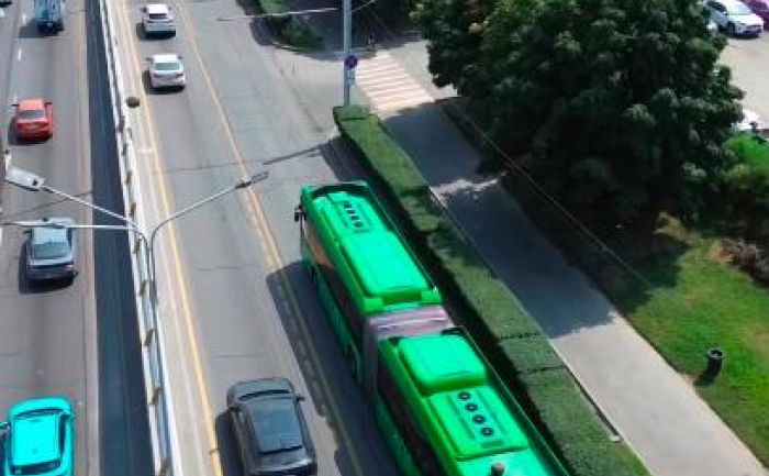 В Алматы завершен пилотный проект выделенной полосы на улице Саина