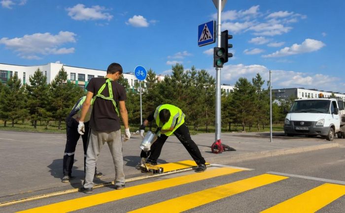 Полиция Карагандинской области проверяет готовность школ к новому учебному году
