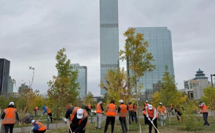 В Астане продолжается экологическая акция «Таза Қазақстан»