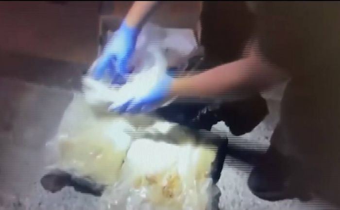 Более 3 кг мефедрона изъяли у подозреваемых в Астане