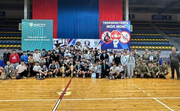 Сила, характер и патриотизм: школьники приняли участие в спартакиаде в Караганде