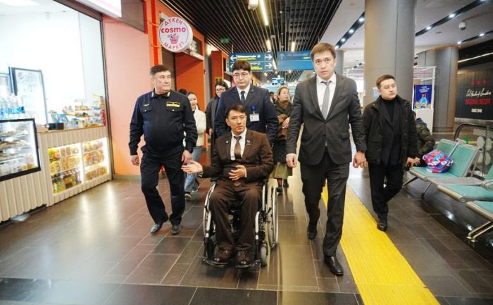 На железнодорожном транспорте совершенствуют безбарьерную среду