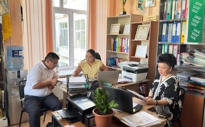 395 консультаций за квартал: что на самом деле волнует НПО и граждан в Казахстане