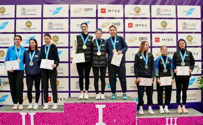 Столичные конькобежцы завоевали 16 медалей на чемпионате Казахстана
