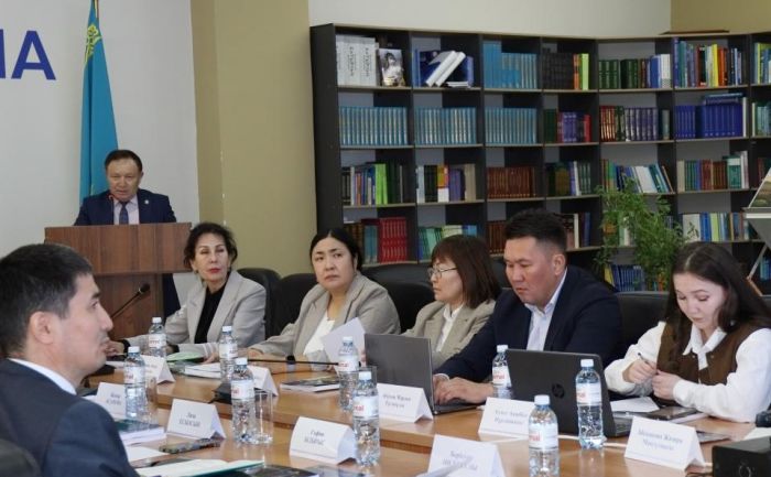 В Казахстане выработали предложения по развитию казахской научной терминологии