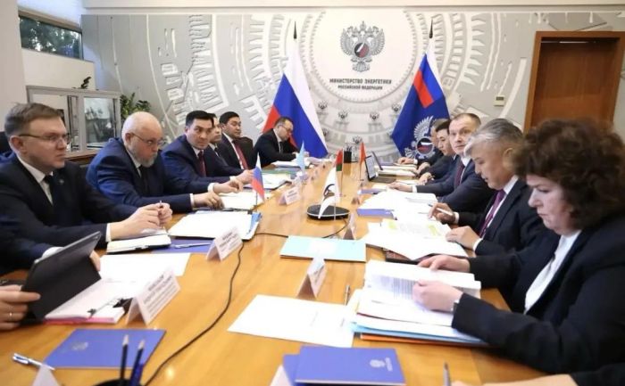 Страны ЕАЭС согласовывают правила общих рынков газа, нефти и электроэнергии
