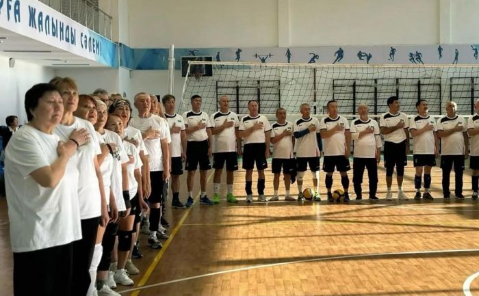 Турнир по волейболу среди пенсионеров прошел в Астане