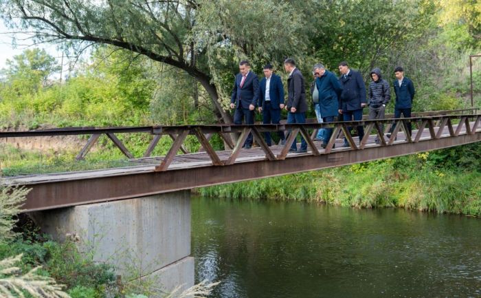 Аким ВКО поручил выполнить срочный ремонт моста через реку Аблакетка
