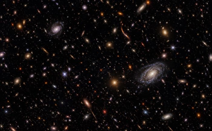 Битва за Ормуз, 156 тысяч галактик и охота на шпионов в Южной Корее